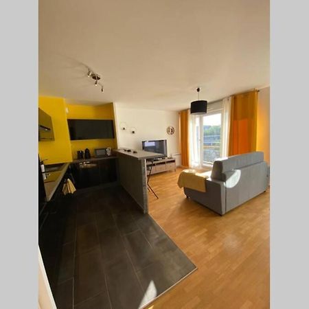 Cosy And Quiet Flat Close To Disneyland Paris Монтеврен Экстерьер фото