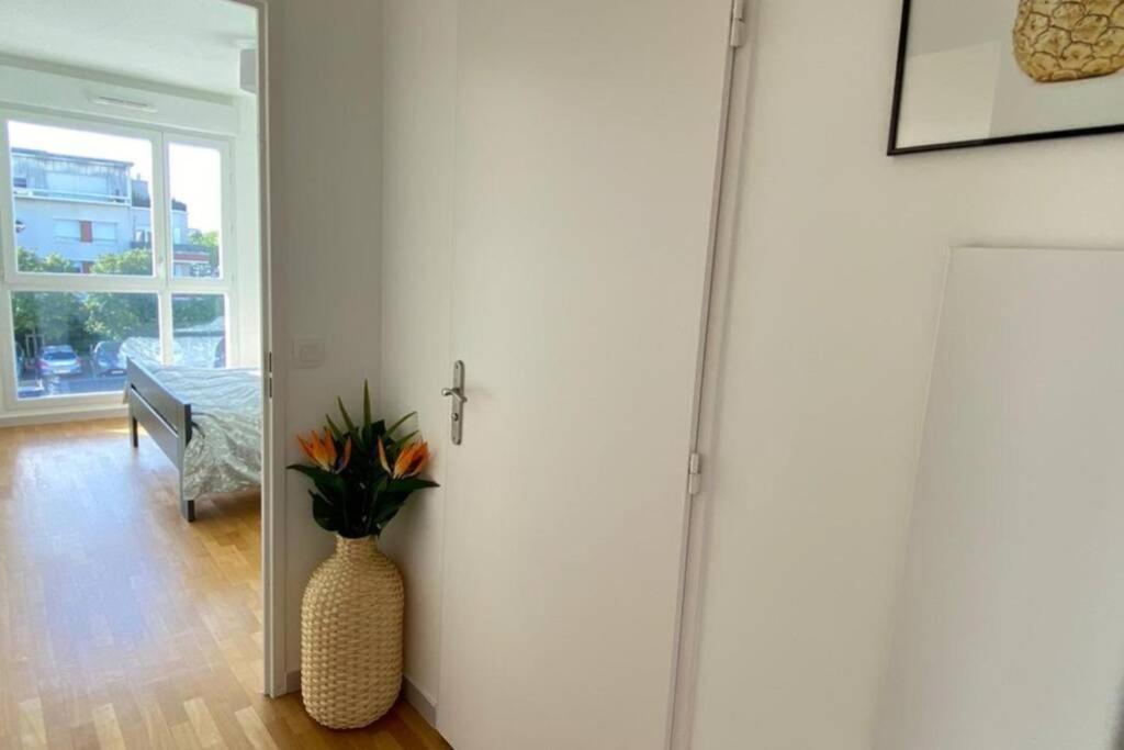 Cosy And Quiet Flat Close To Disneyland Paris Монтеврен Экстерьер фото